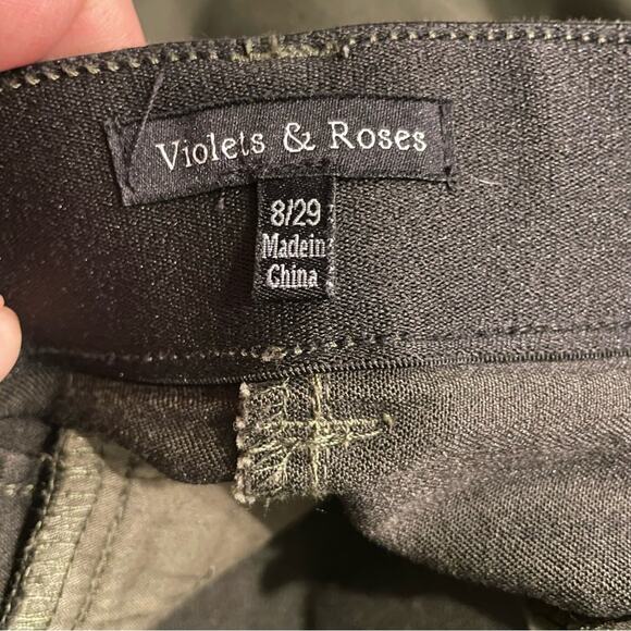 Violets & Roses Olive Green Mid Rise Ankle Pants size 8 - Picture 11 of 14